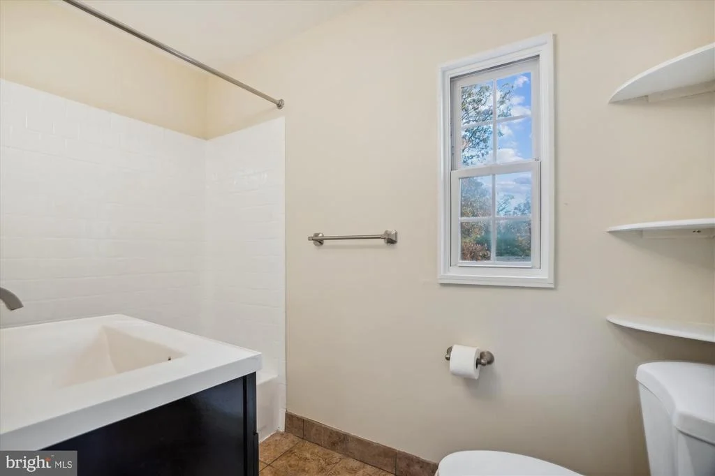 Photo of 9121 LANHAM SEVERN ROAD