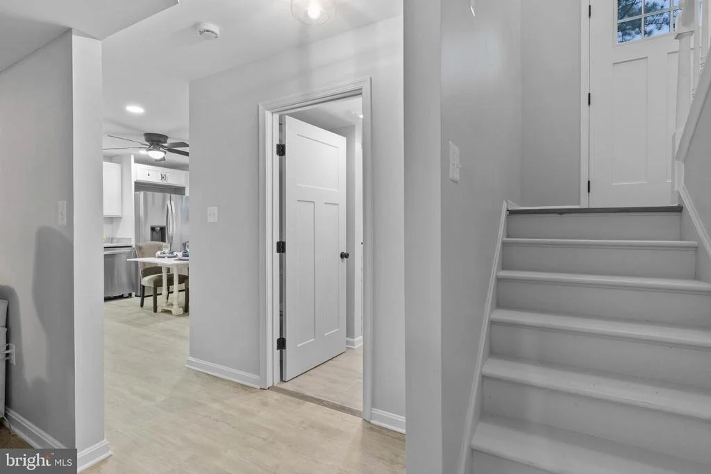 Photo of 1235 CALVERT BEACH ROAD