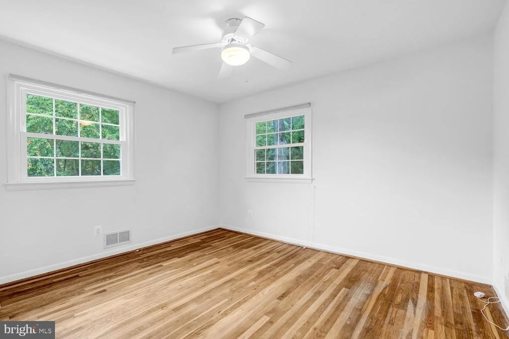 Photo of 4 BURKET COURT