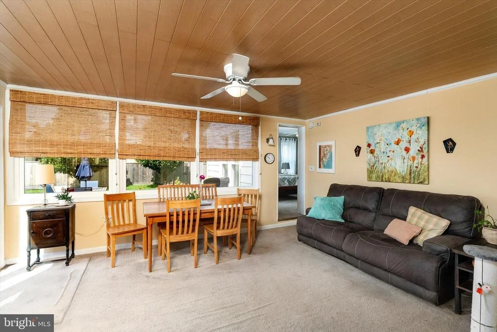 Photo of 16 SAINT MARTINS ROAD