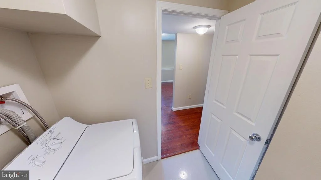 Photo of 1180 BANNISTER CIRCLE