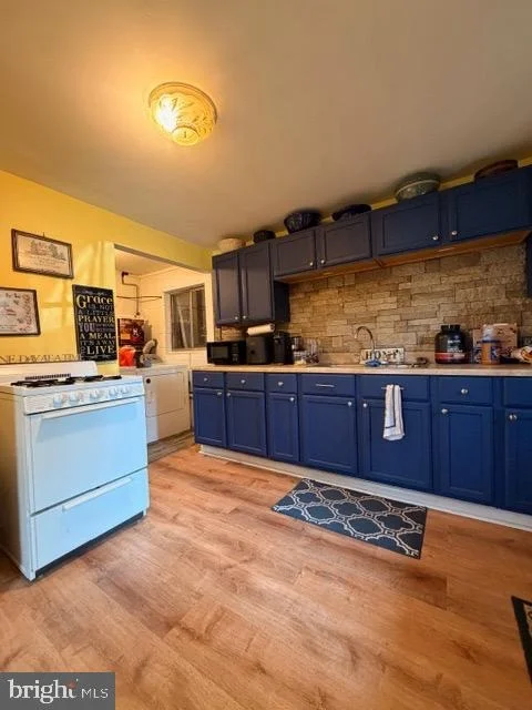Photo of 69 HOCKAMICK ROAD