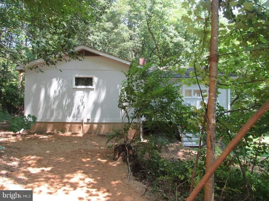 Photo of 3219 LUCKY DRIVE