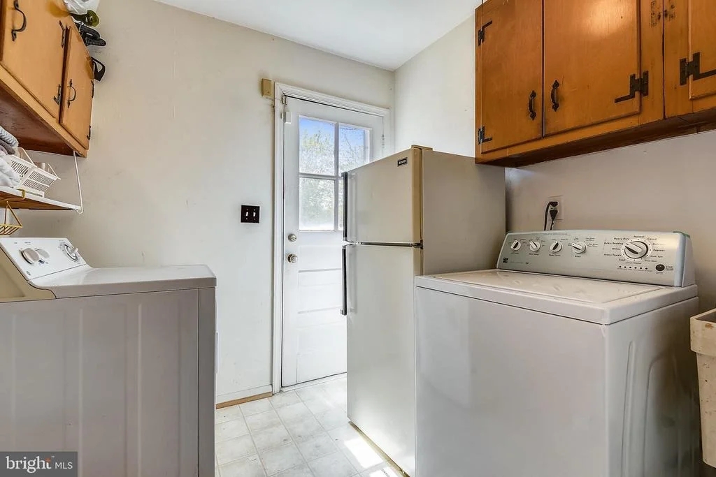 Photo of 2925 CRAIGLAWN ROAD