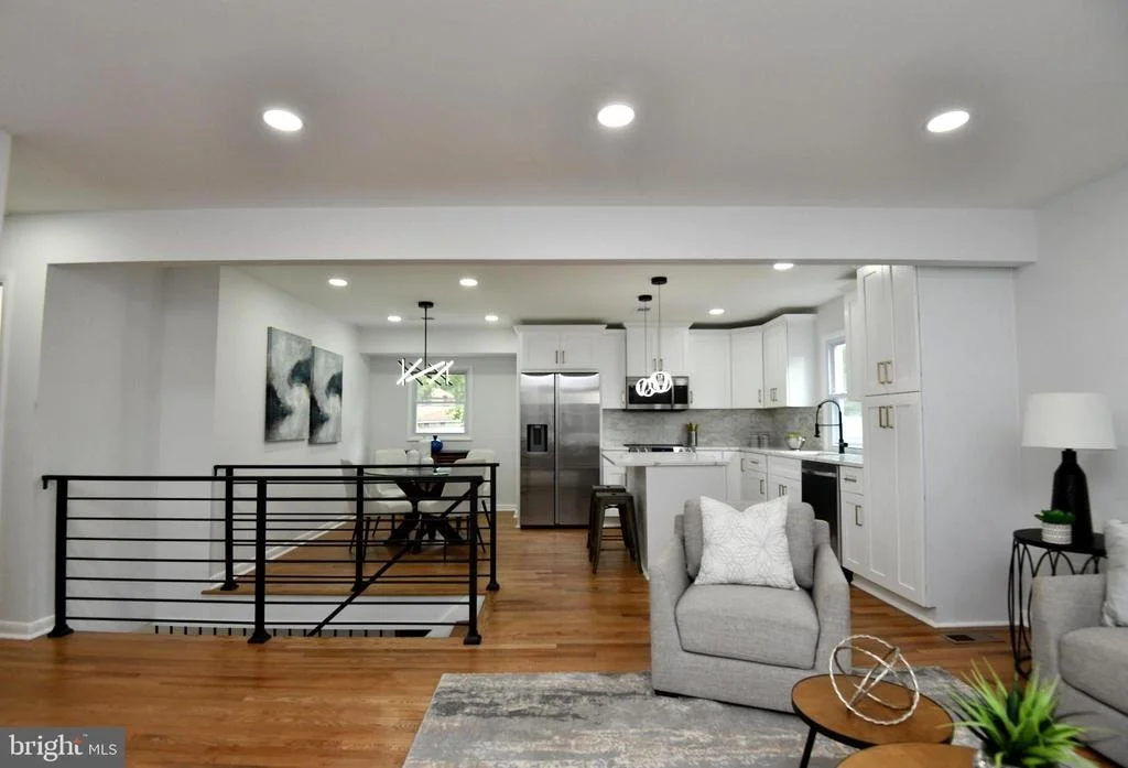 Photo of 9652 MACGREGOR COURT
