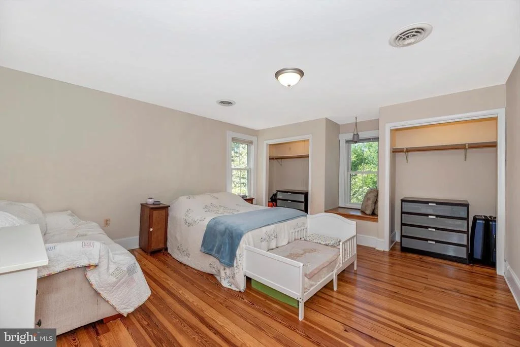 Photo of 403 WALNUT STREET