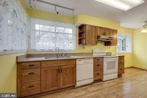 Photo of 321 SOUTHWEST DRIVE
