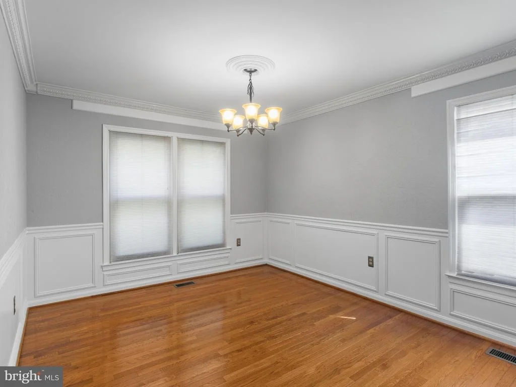 Photo of 9320 CREEKVIEW DRIVE