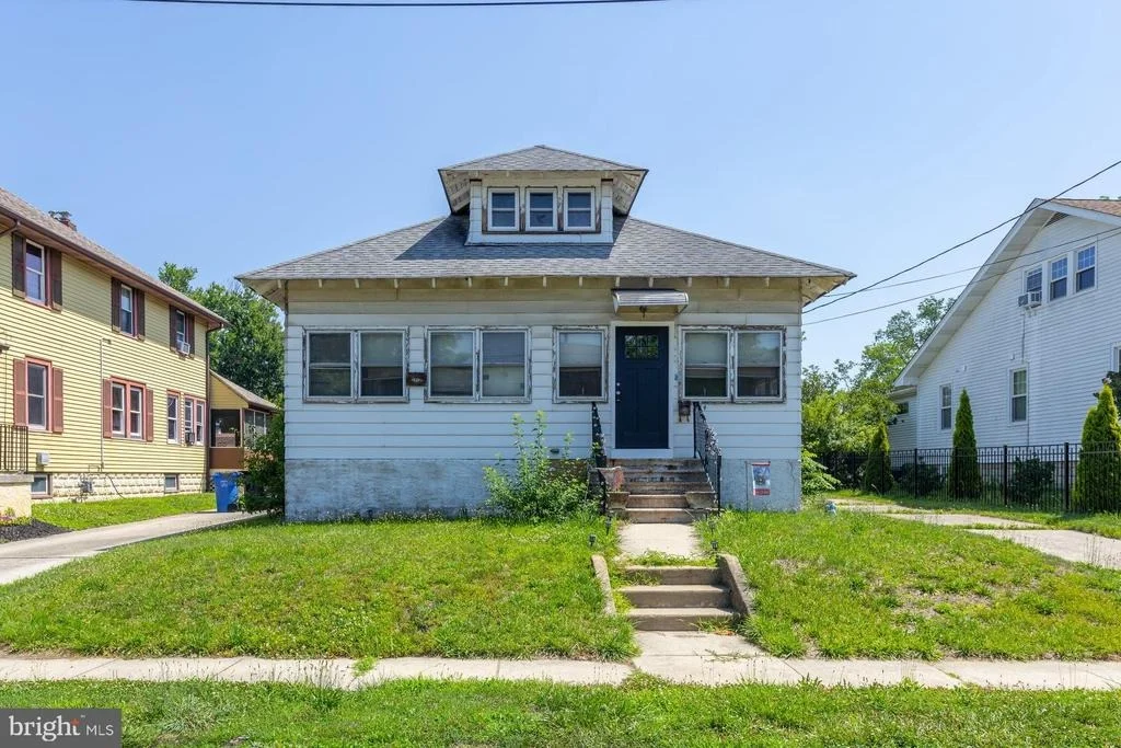Photo of 774 FAIRVIEW DRIVE