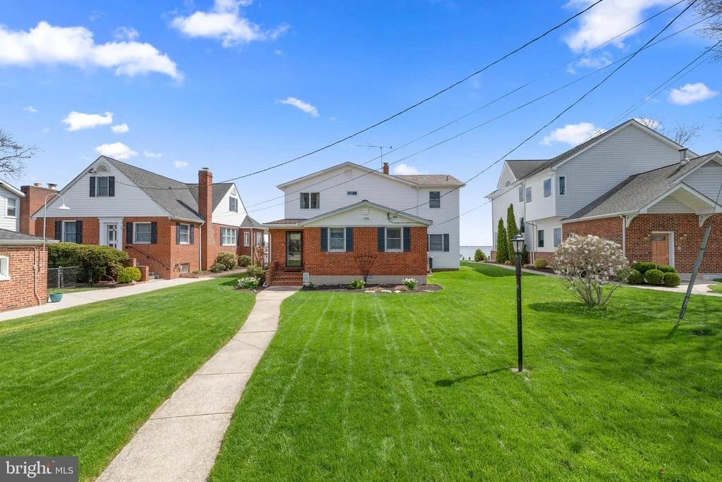 Photo of 3621 BAY DRIVE