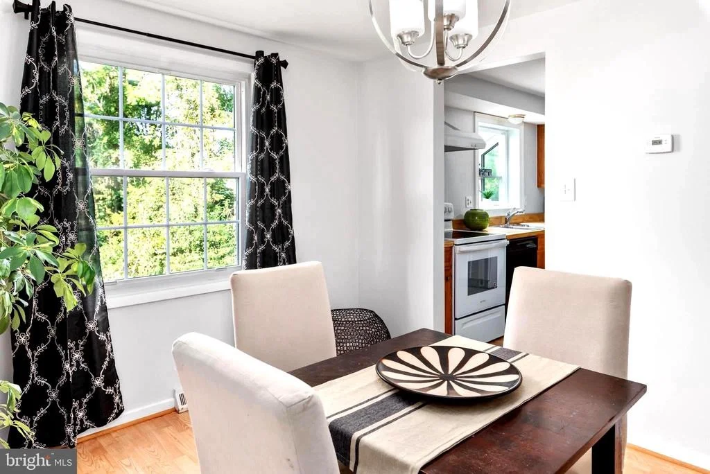 Photo of 5262 ELIOTS OAK ROAD