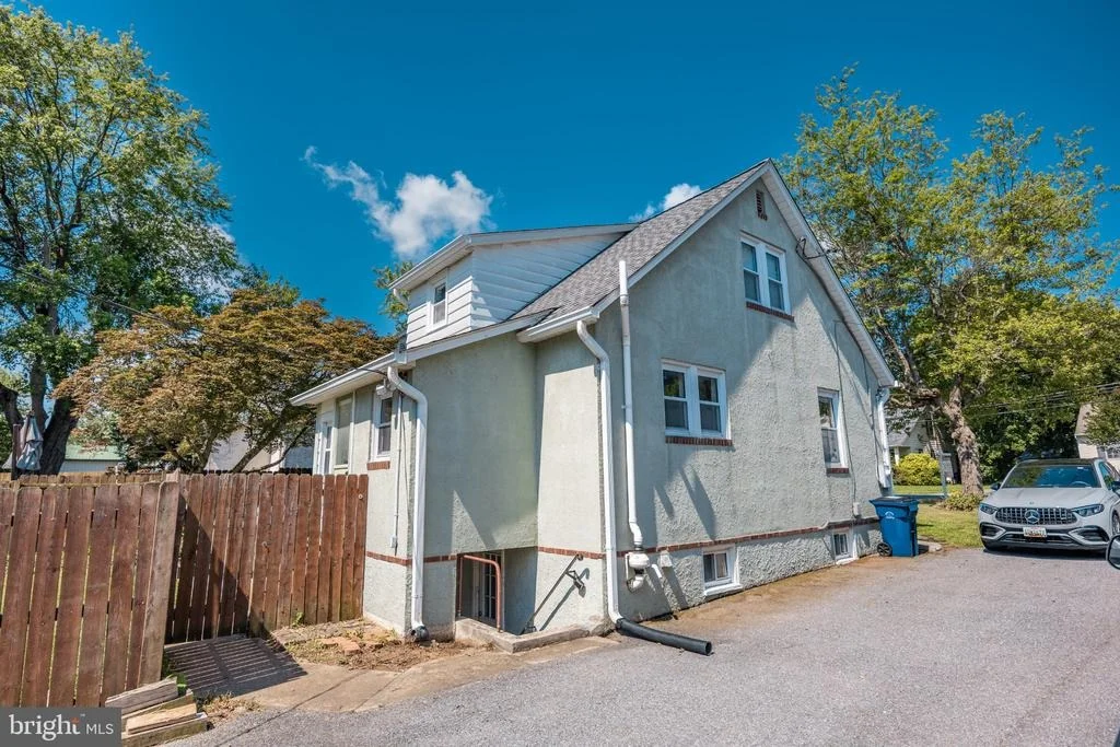 Photo of 515 LOCUST AVENUE