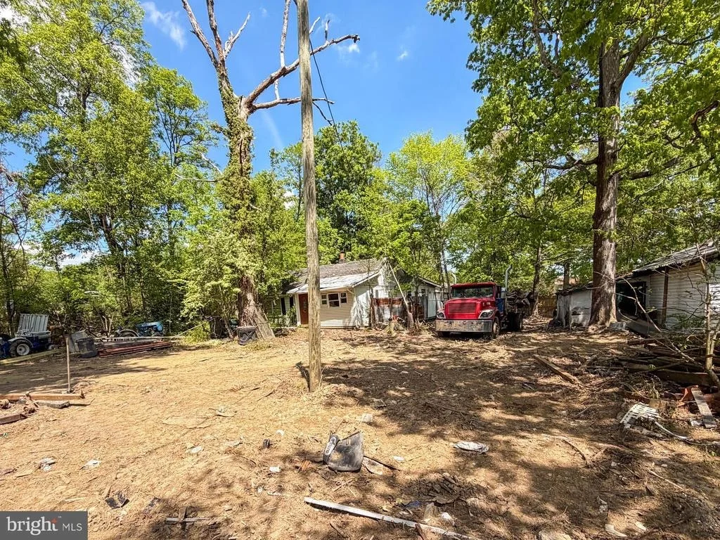Photo of 5419 SASHER LANE