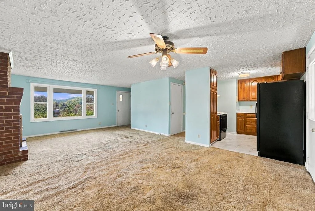 Photo of 9707 CREST HILL ROAD