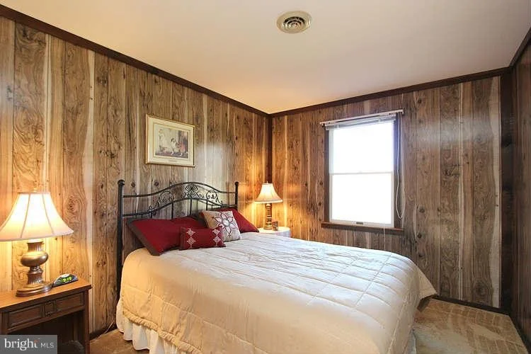Photo of 6041 OLD BOHN ROAD