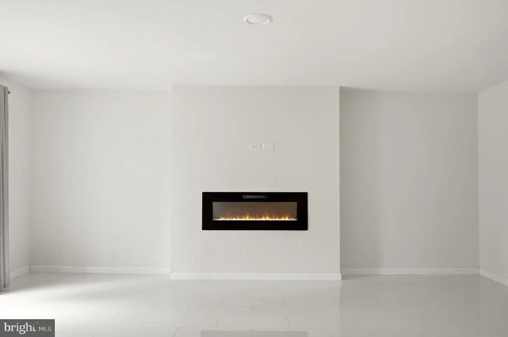Photo of 210 WOODS DRIVE