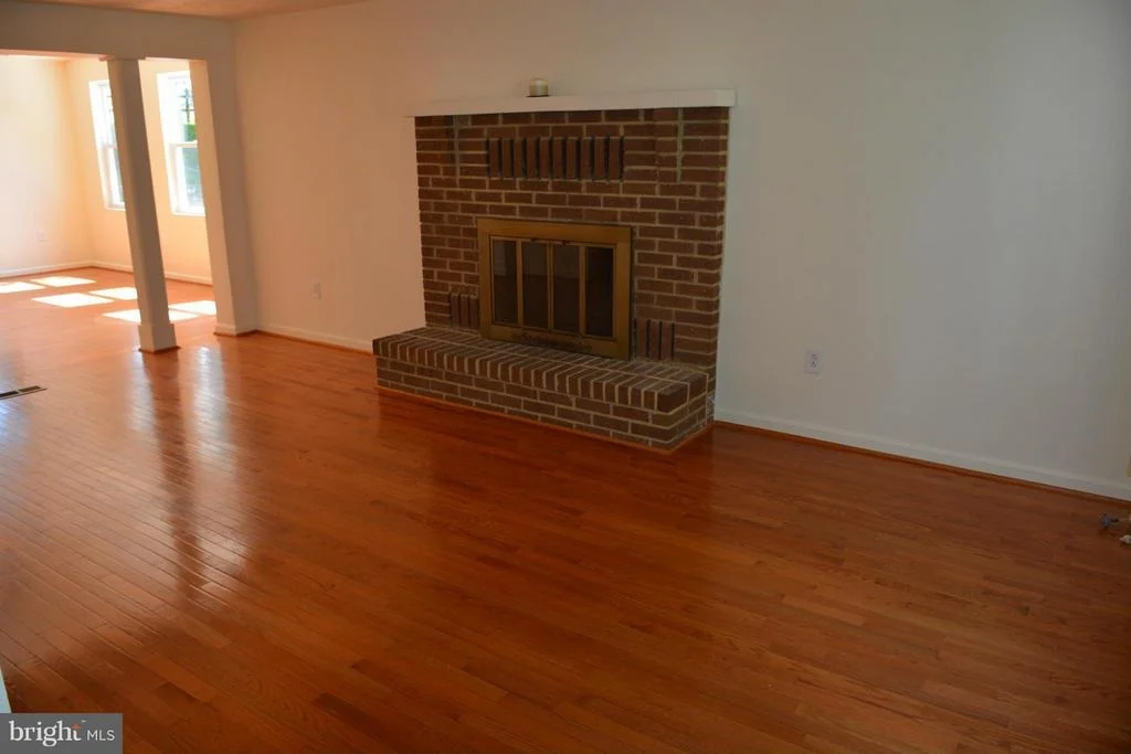 Photo of 6484 LACELIKE ROW