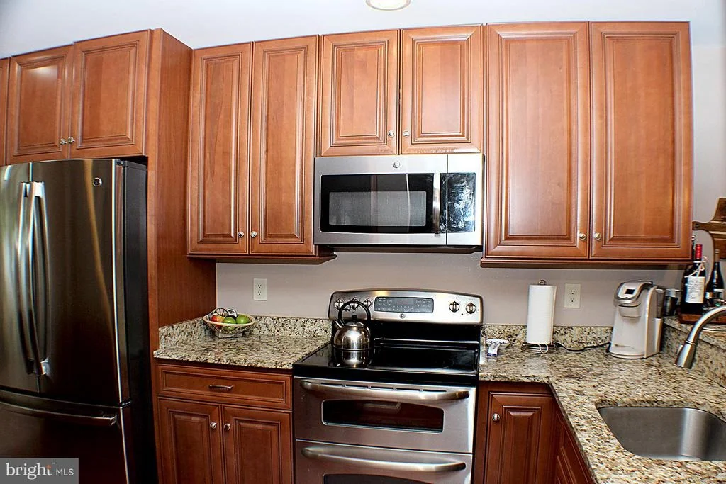 Photo of 12109 LEMAR COURT