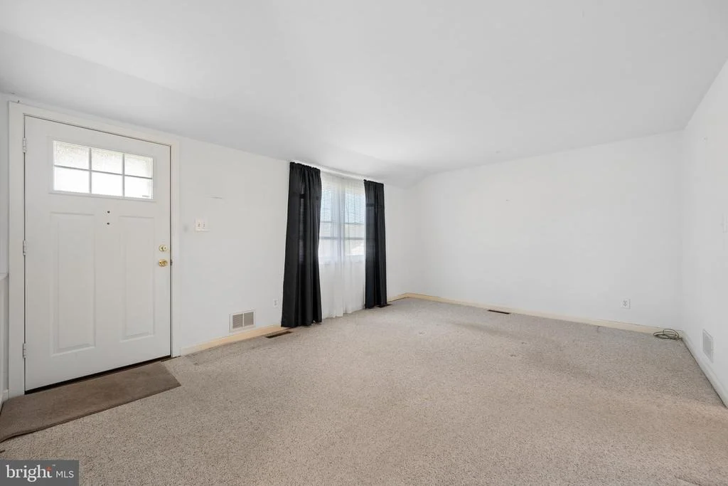 Photo of 12725 HOLDRIDGE ROAD