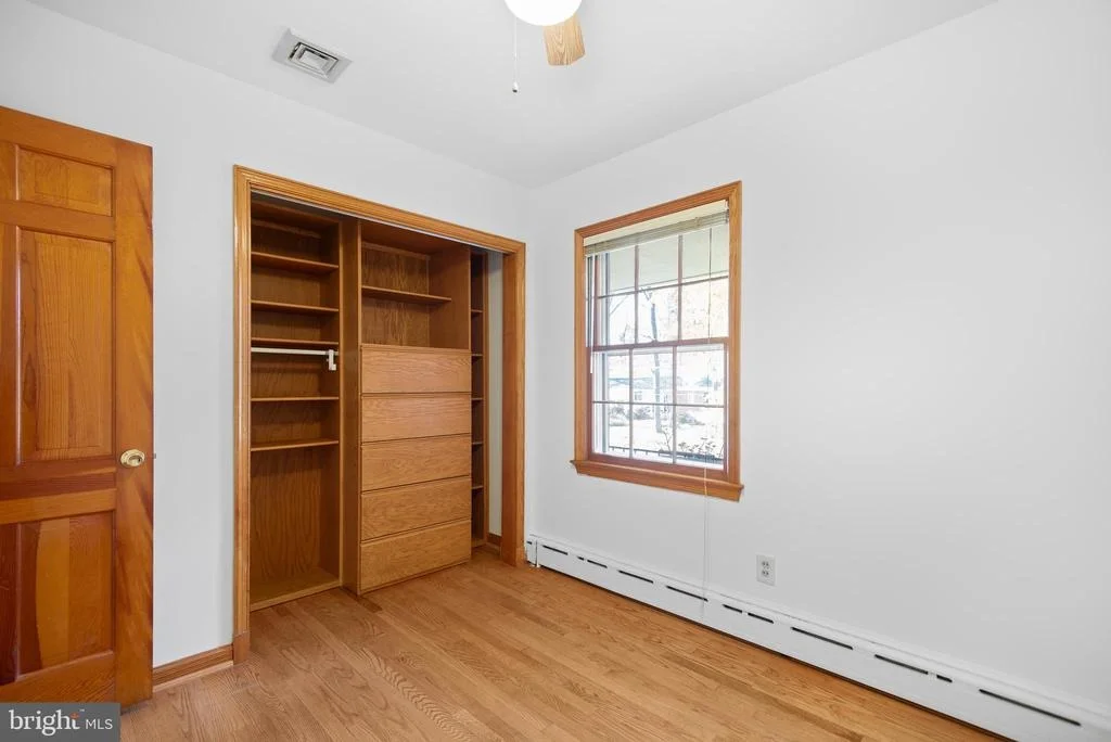 Photo of 10207 LARISTON LANE