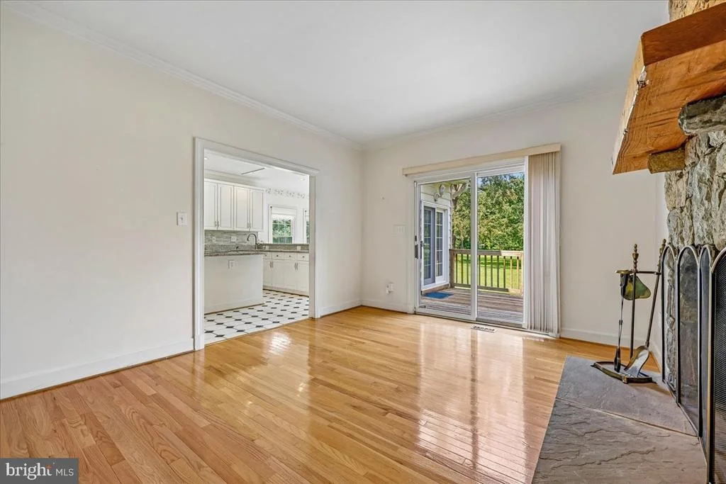 Photo of 7341 CLIFF PINE DRIVE