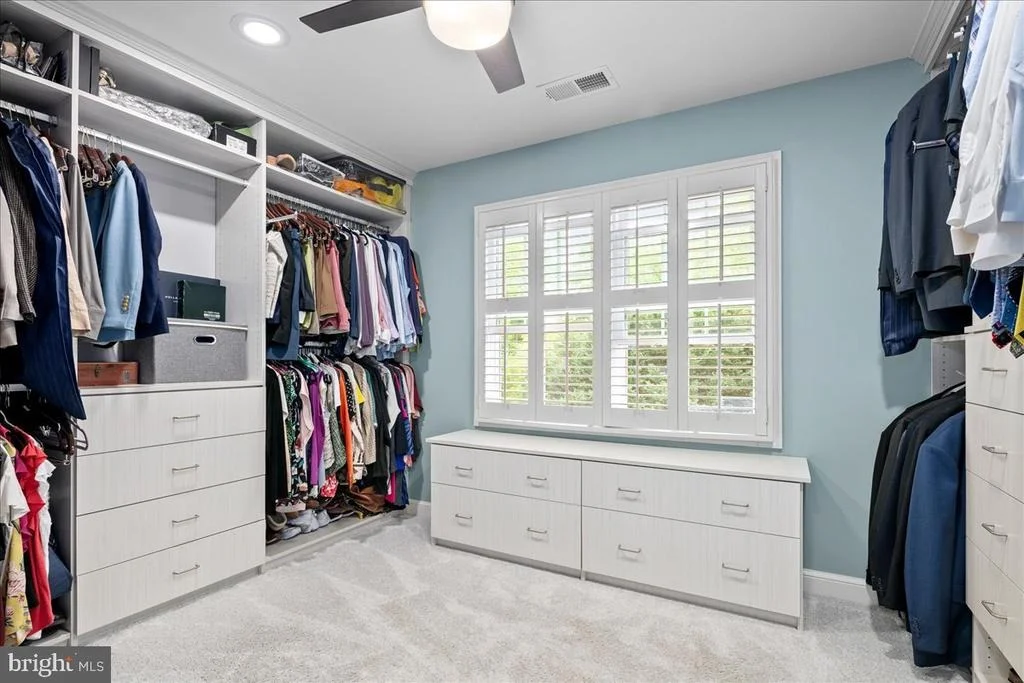 Photo of 9426 MOUNT VERNON CIRCLE