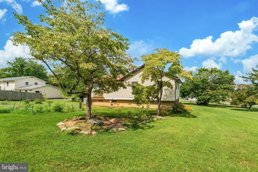 Photo of 10225 ALLVIEW DRIVE