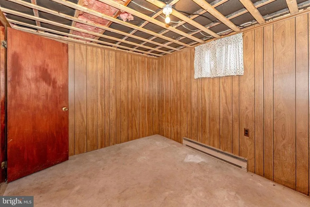 Photo of 6438 BROAD RUN ROAD