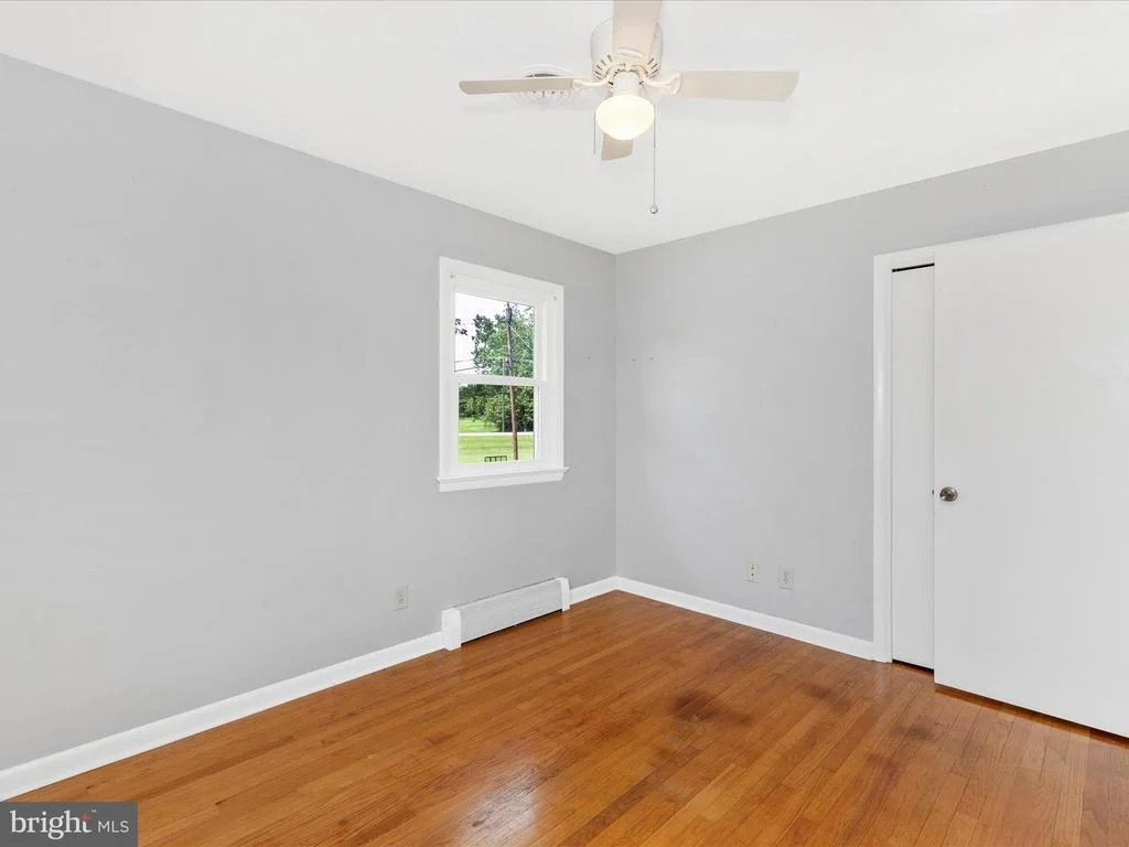 Photo of 22128 PIKESIDE DRIVE