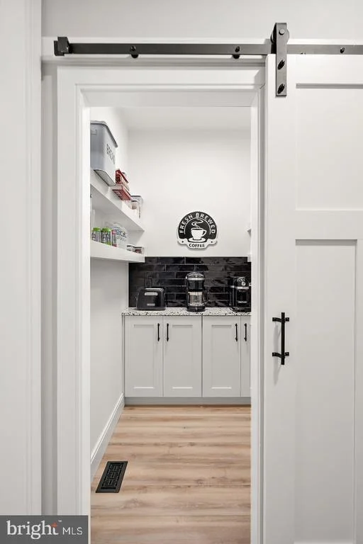 Photo of 29535 COLONY DRIVE