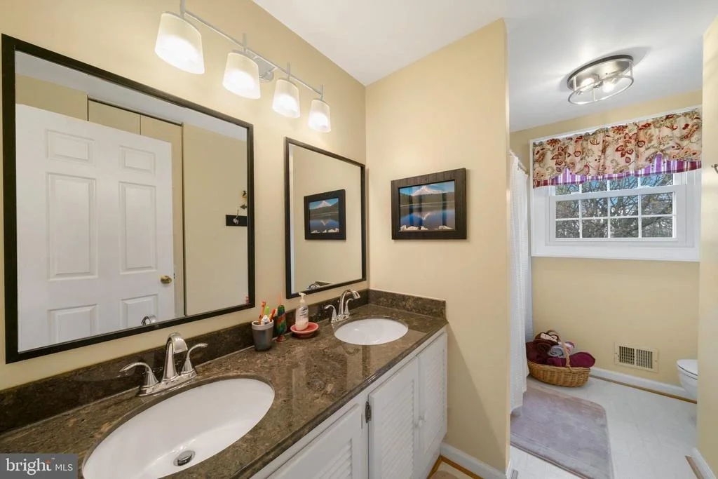 Photo of 5905 CHAR LEIGH CIRCLE