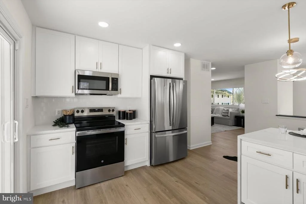 Photo of 7508 KIPLING PARKWAY