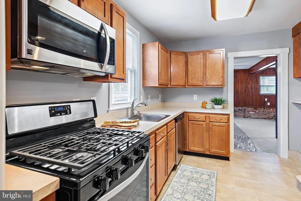 Photo of 621 HOLLYWOOD AVENUE