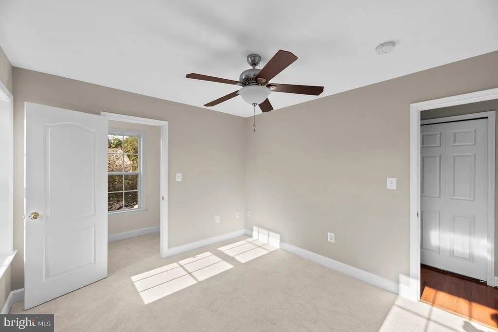 Photo of 1805 N GREENLEESE DRIVE