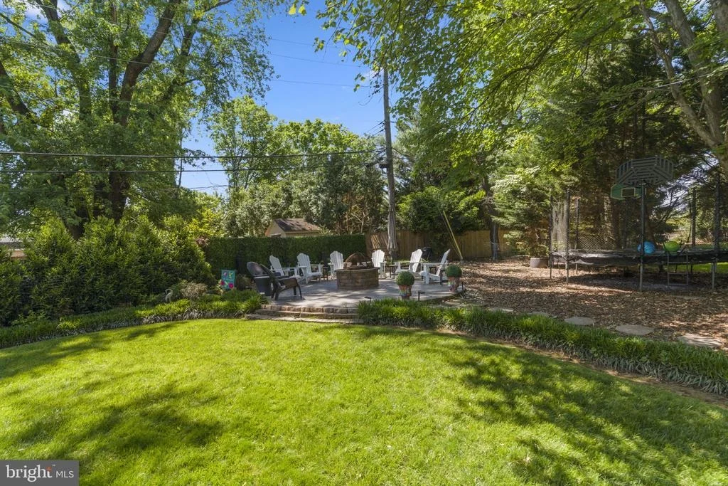 Photo of 9105 DUNLOGGIN ROAD