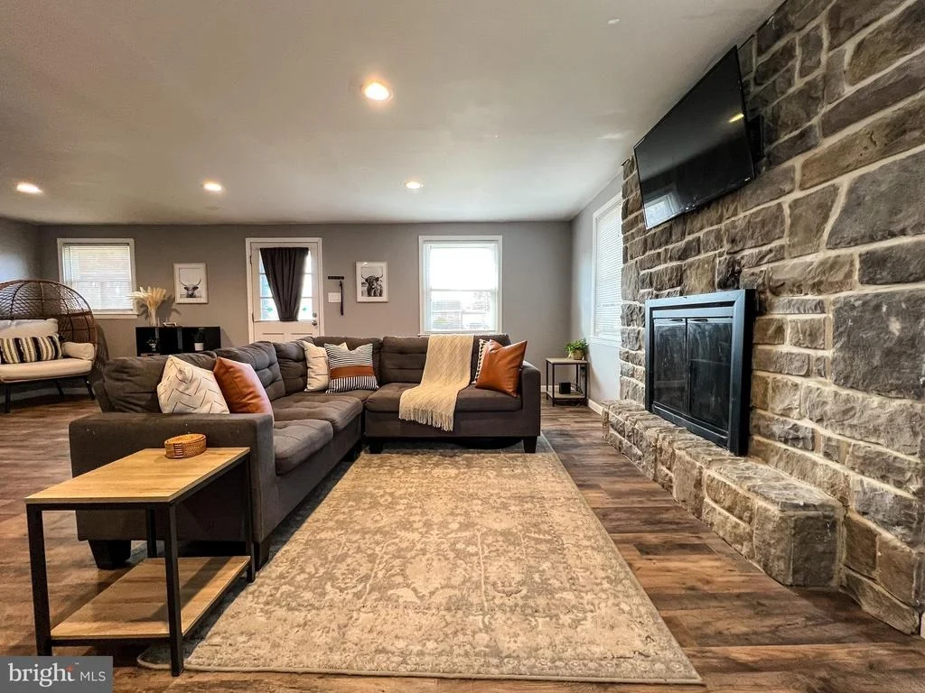 Photo of 18224 LAPPANS ROAD