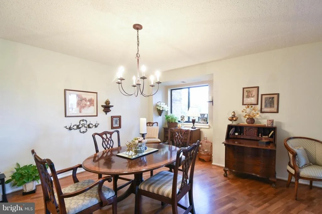 Photo of Unit 604 at 5904 MOUNT EAGLE DRIVE
