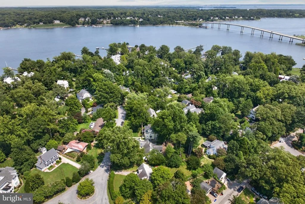 Photo of 111 WARDOUR DRIVE