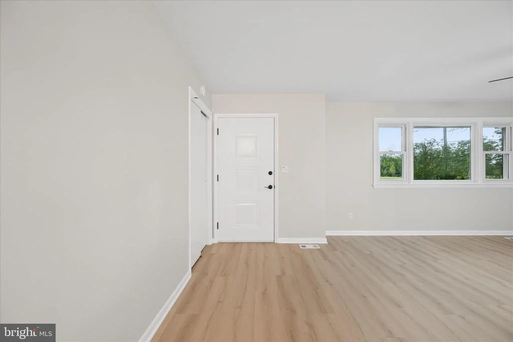 Photo of 7052 LINGANORE ROAD