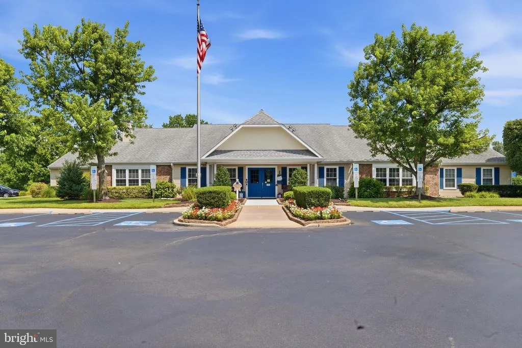 Photo of 10 MADISON COURT