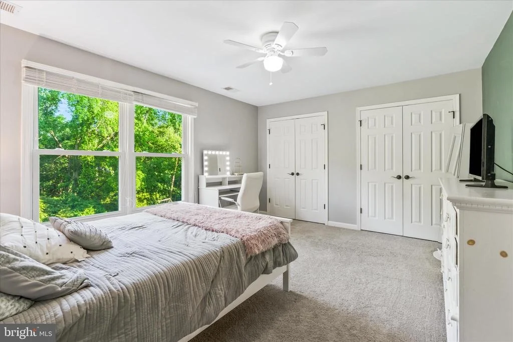Photo of 9009 SHADYBROOK DRIVE