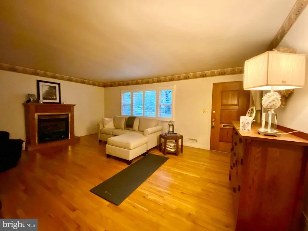 Photo of 418 MIDSTREAMS ROAD
