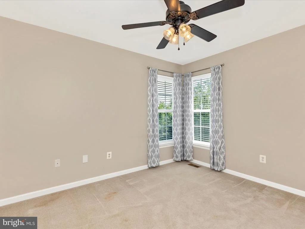 Photo of 1402 MARIAN WAY