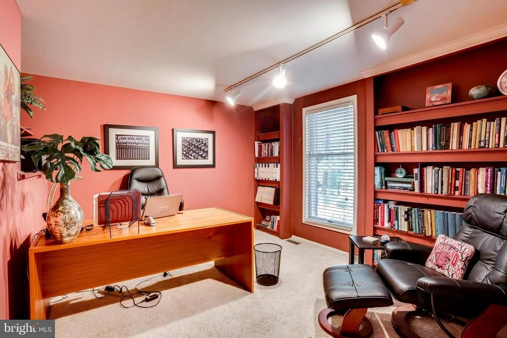 Photo of 10394 LAUNCELOT LANE
