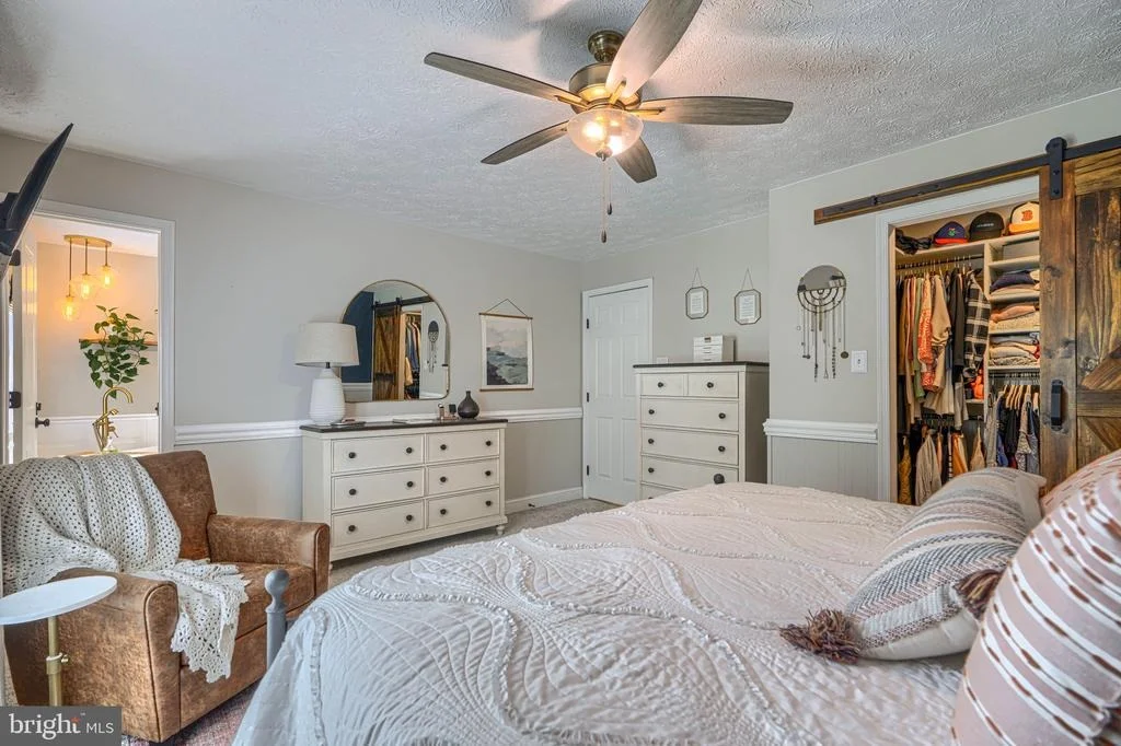 Photo of 1004 PEPPARD DRIVE
