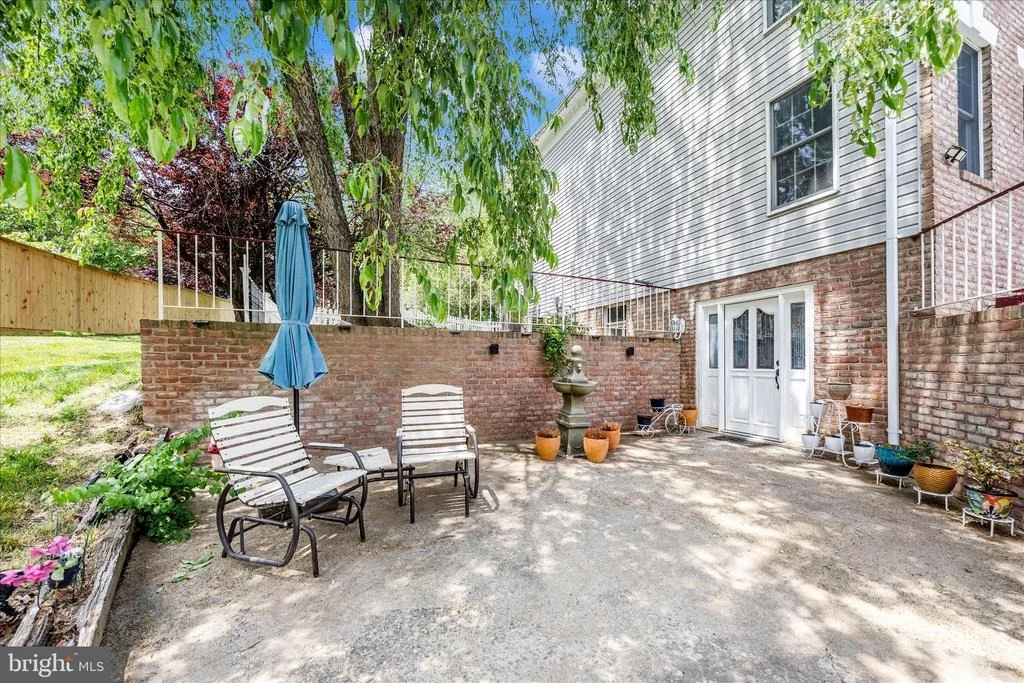 Photo of 6104 EDMONT DRIVE