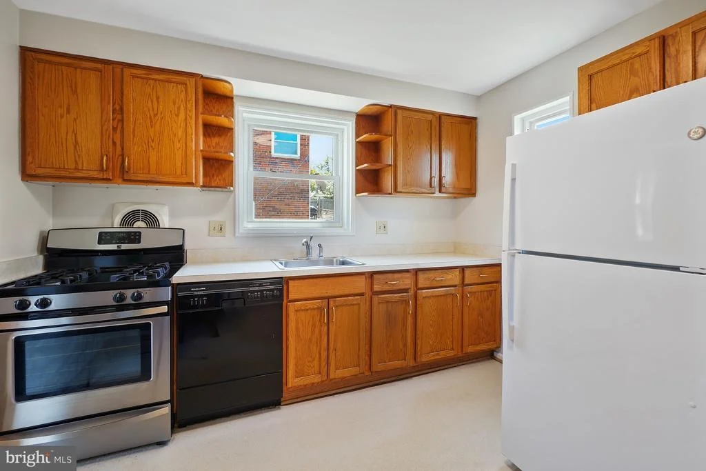 Photo of 1615 PARHAM PLACE
