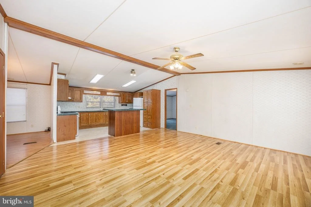 Photo of 22147 ROYAL OAK ROAD