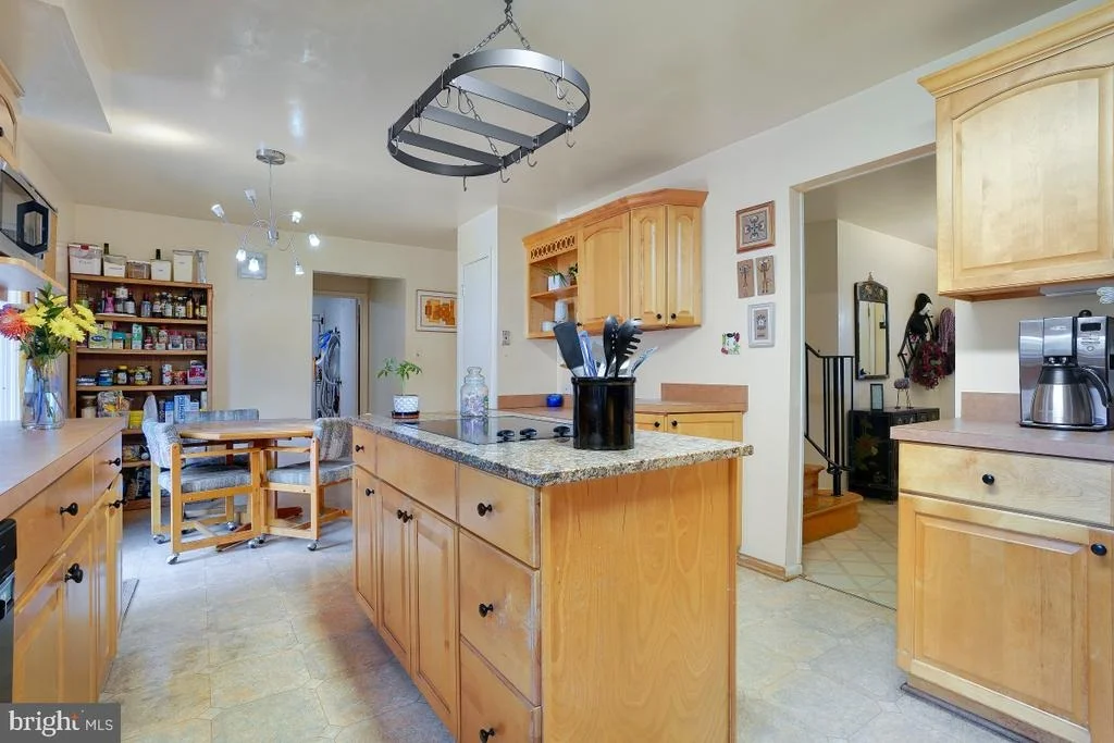 Photo of 14320 CANTRELL ROAD