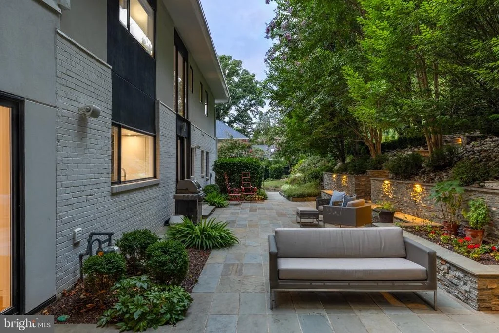 Photo of 6016 CHESTERBROOK ROAD